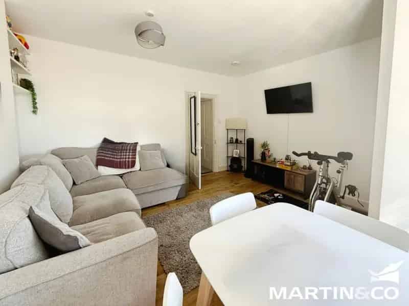 1 Bedroom Flat To Rent Available 07082025