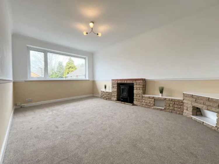 2 Bedroom Maisonette with Private Garden - Unfurnished