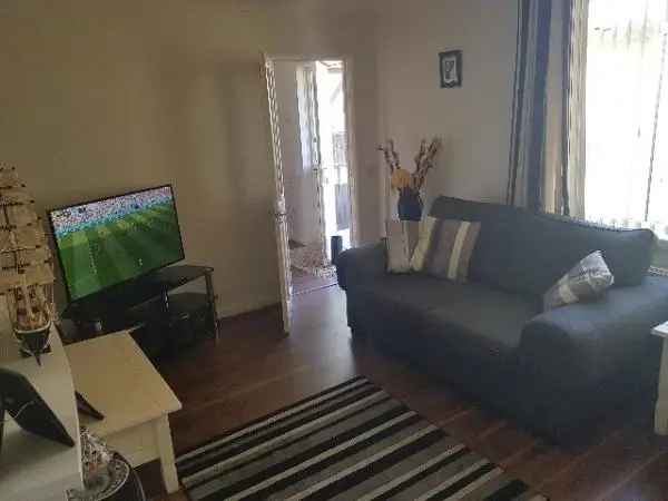 House For Rent in Wakefield, England