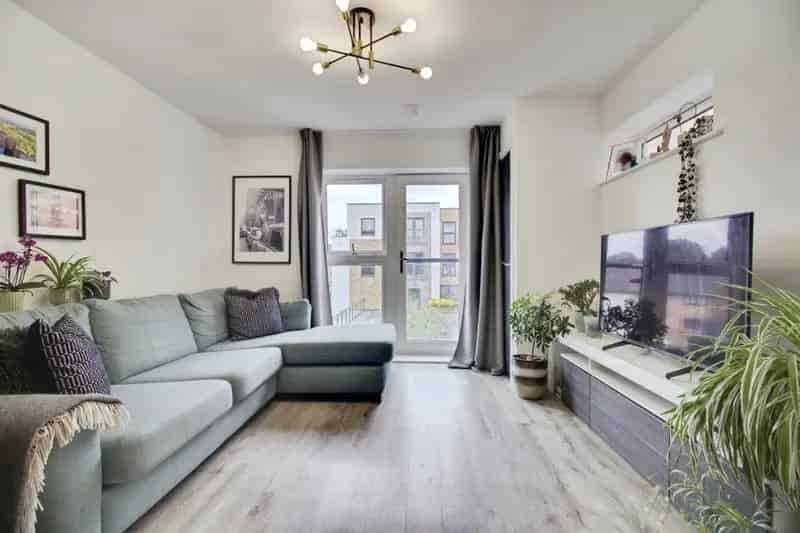 2 Bed Apartment Bellway Homes QEII Development