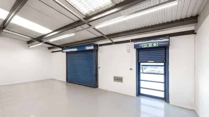 587 sq ft Unit Slough Trading Estate Enterprise Lease