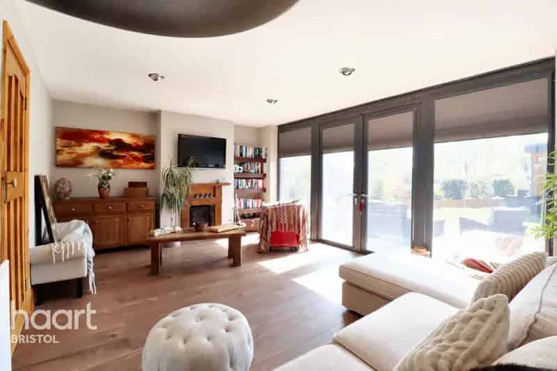 4 Bedroom Detached House For Sale Near Filton Golf Course