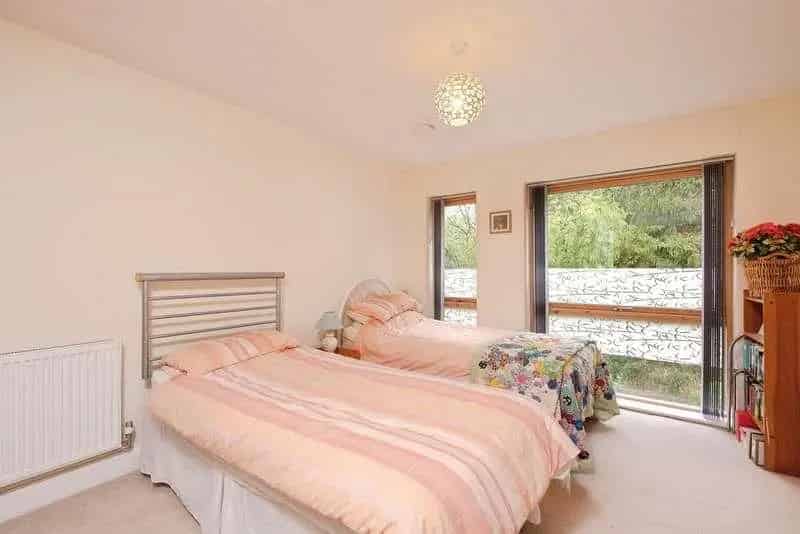 1 bed flat for sale