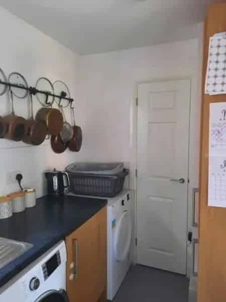 2 Bed New Build Flat Near Communal Garden