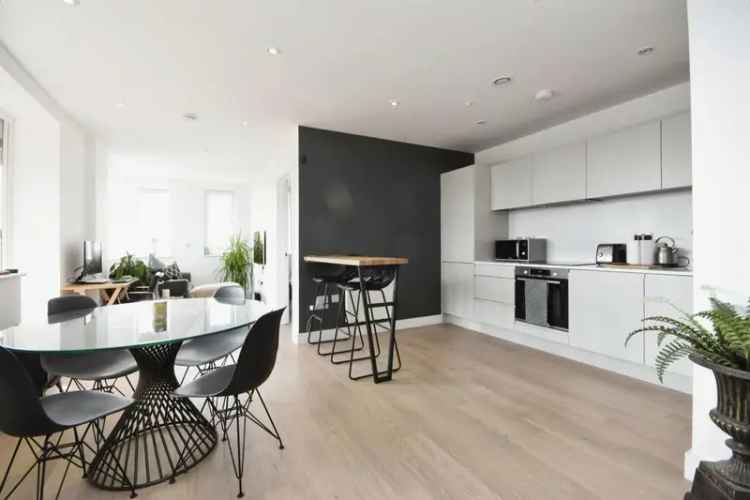 1 Bedroom Apartment near Brentwood High Street and Station