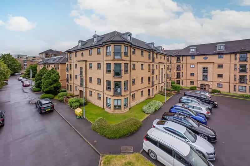 3 Bedroom Duplex Apartment for Sale