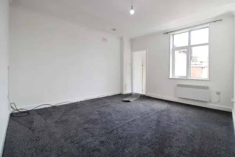 Flat For Rent , The Parade, Oadby and Wigston, England