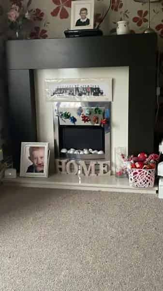 2 Bed 2nd Floor Flat with Garden and Balcony