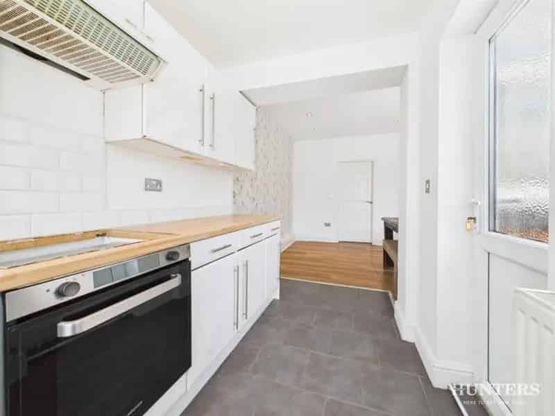 3 Bed House for Sale Near Public Transport