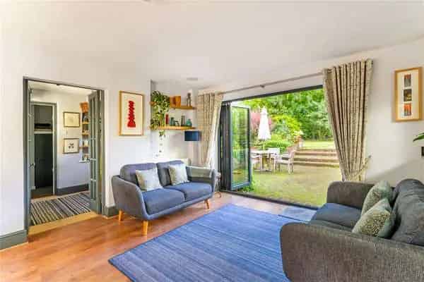 5 Bedroom Family Home in West Berkshire