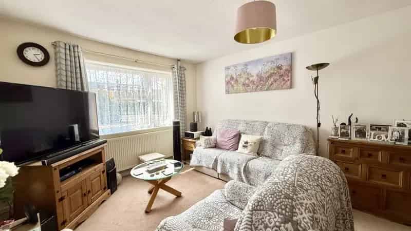 3 Bedroom Bungalow For Sale in Frome