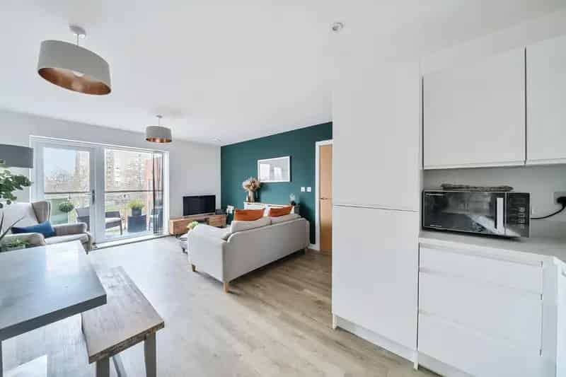 1 Bedroom Apartment for Rent Chain Free Near Dockyard Gunwharf Quays