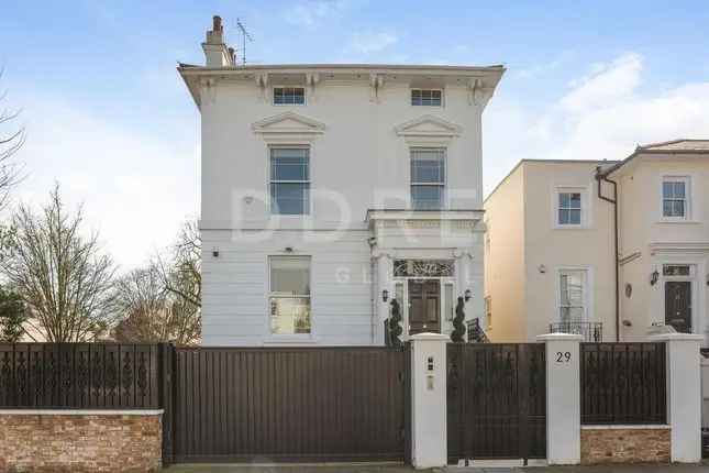 Detached House for Sale Acacia Road London NW8