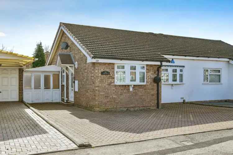 2 Bedroom Bungalow For Sale in Coton Green Tamworth