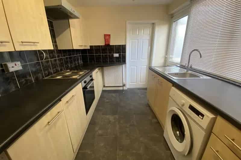 Three Bedroom House Edlington Zero Deposit Guarantee Available
