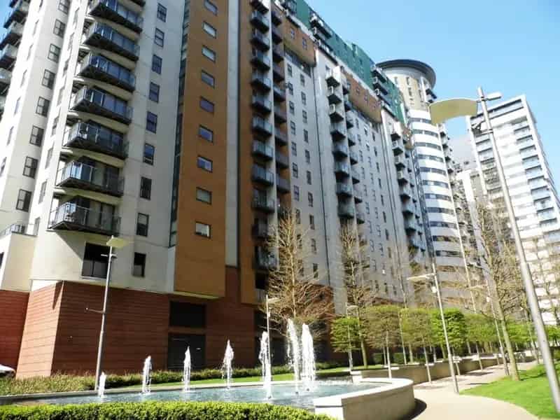 2 Bedroom Flat To Rent Available 2025