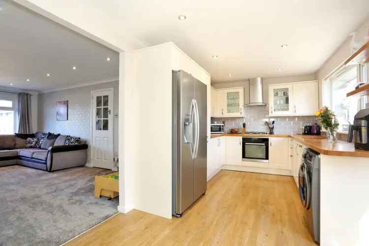 2 Bed Semi-Detached Villa in Torphins
