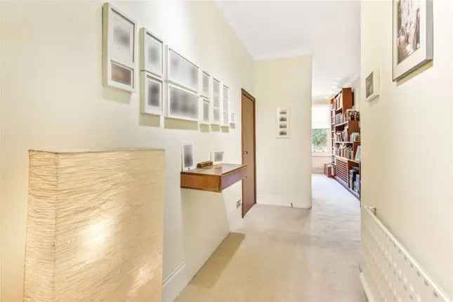 Flat for sale in Buckingham Gate, London SW1E