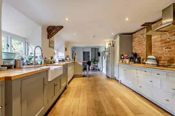 Devon Farmhouse with Holiday Cottages and Livery Yard
