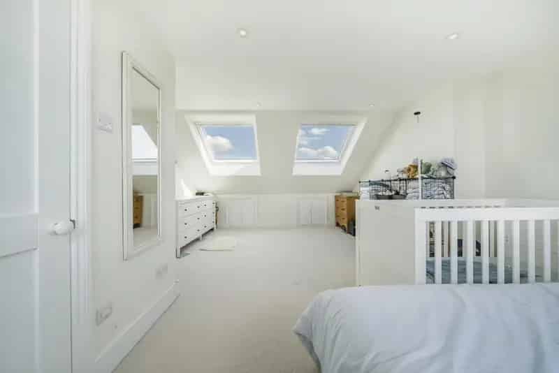 Three Bedroom Victorian House Near Hollymount School