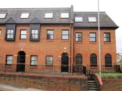 Commercial property For Rent , Swindon, England