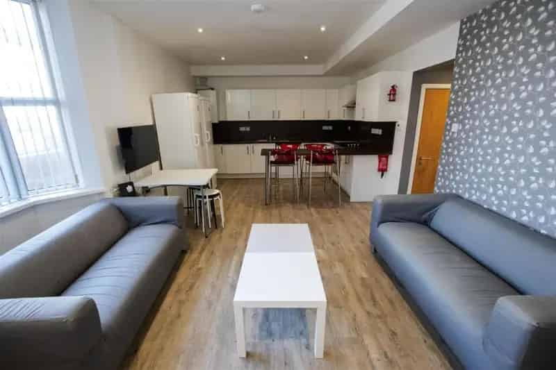 6 Bedroom Student House 2025 2026