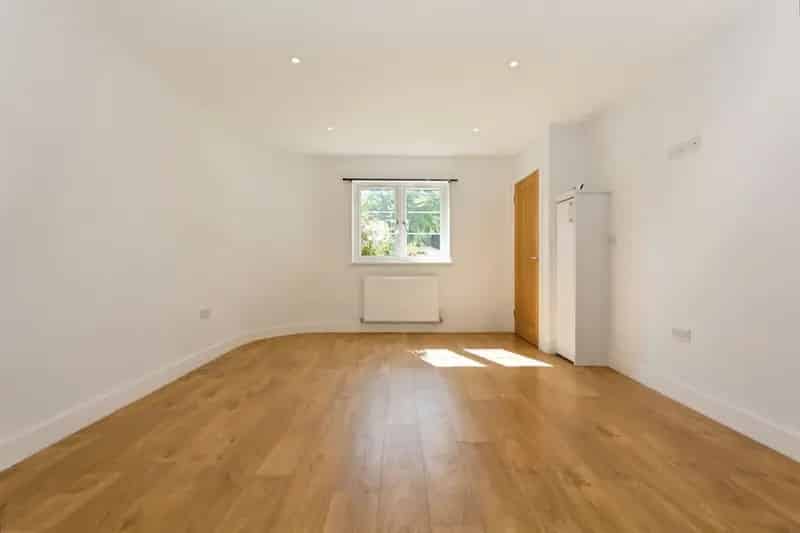 2-Bed End Terrace House Hall Green Modern Kitchen Bi Fold Doors