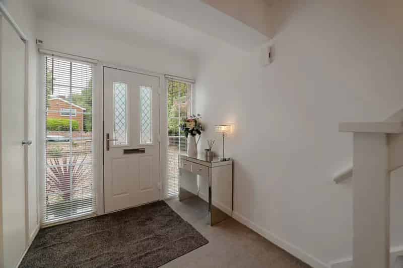5 Bedroom Detached House for Sale Dove Road Bedford