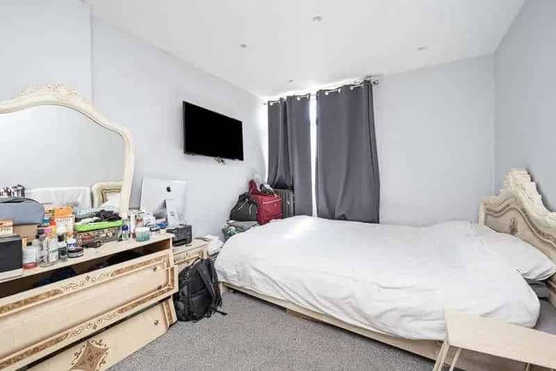 3 Bed Flat for Sale Shoreditch