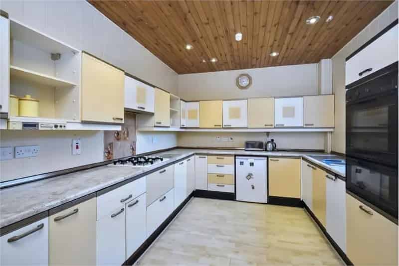 3 Bed End Terrace House with 4 Reception Rooms St Andrews