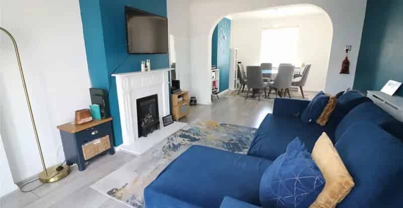 3 Bedroom House for Sale Near Barnhurst Schools