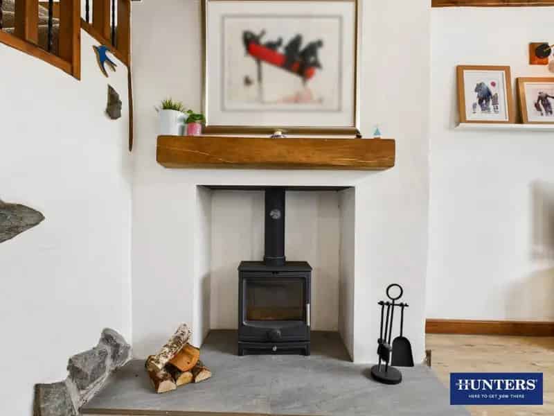 2 Bedroom Cottage For Sale