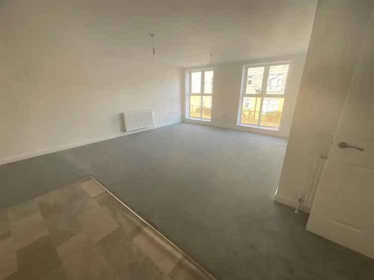 2 Bedroom Flat for Sale in South Norwood