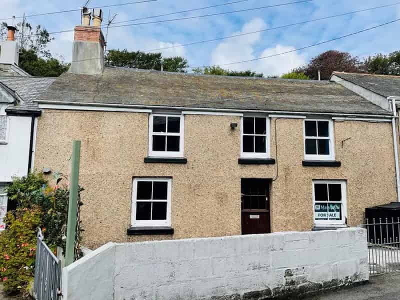 3 Bedroom Fisherman's Cottage For Sale