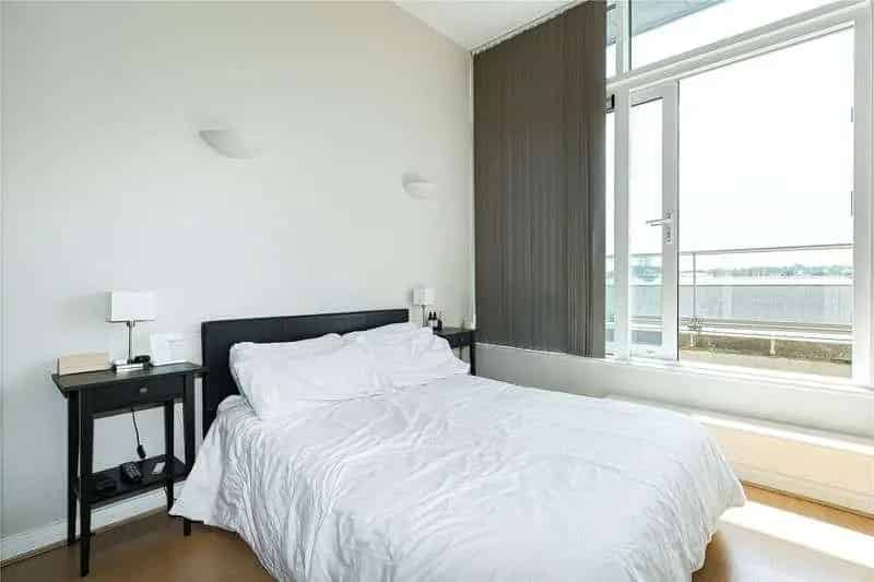 2 Bed Flat for Sale Royal Arsenal Riverside