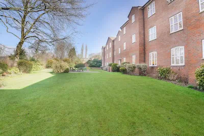 2 Bed Flat for Sale Highgate Walsall Over 55s Development
