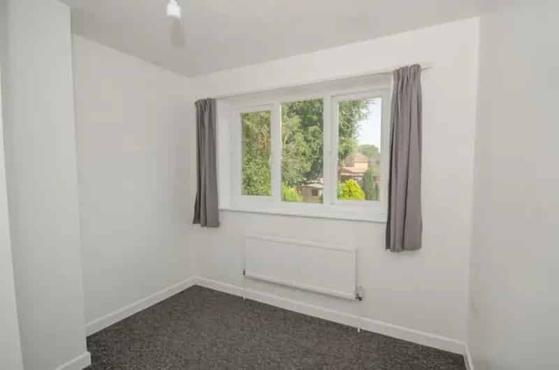 4 Bed Detached House For Sale