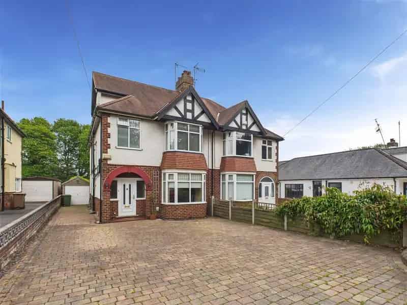 4 Bedroom Semi Detached House For Sale