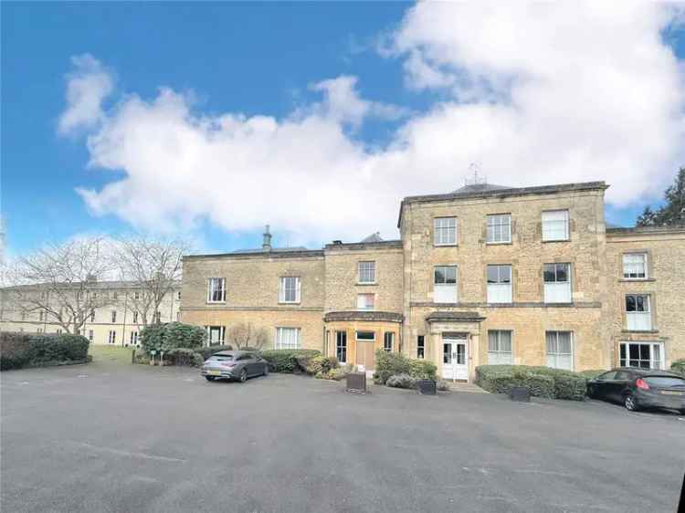 3 Bedroom Apartment for Sale in Cirencester GL7