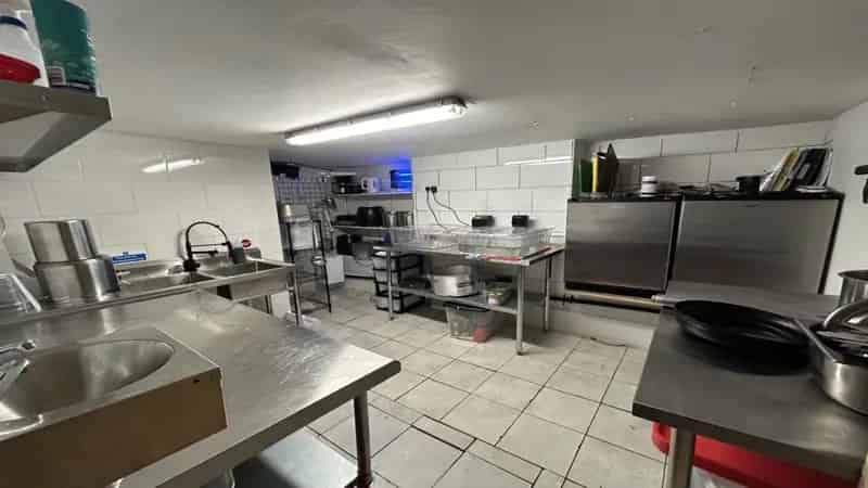 Commercial property For Rent , Manchester, England
