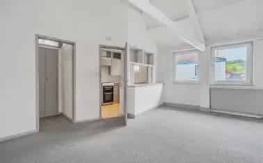 2-Bed Townhouse in Totnes Town Centre - Ideal First Home or Investment