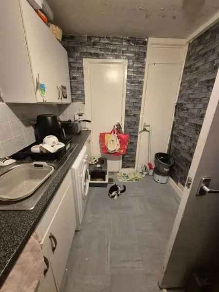 Flat For Rent in Birmingham, England