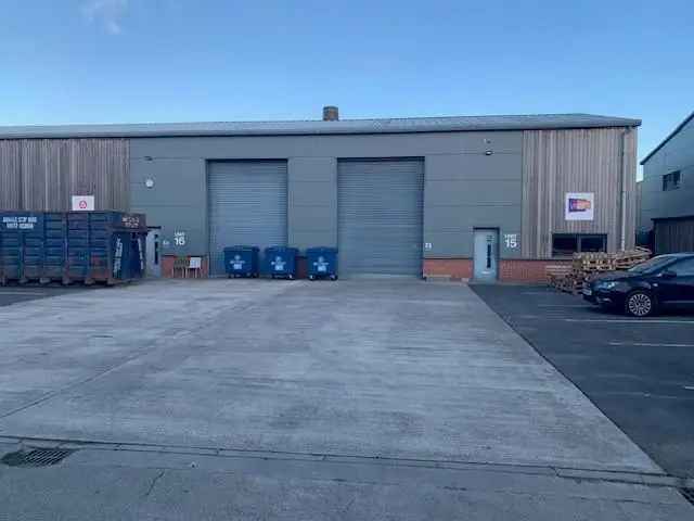 Industrial For Rent in City of London, England