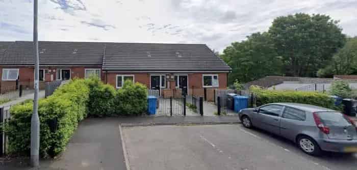 2 bed house in Castlefields