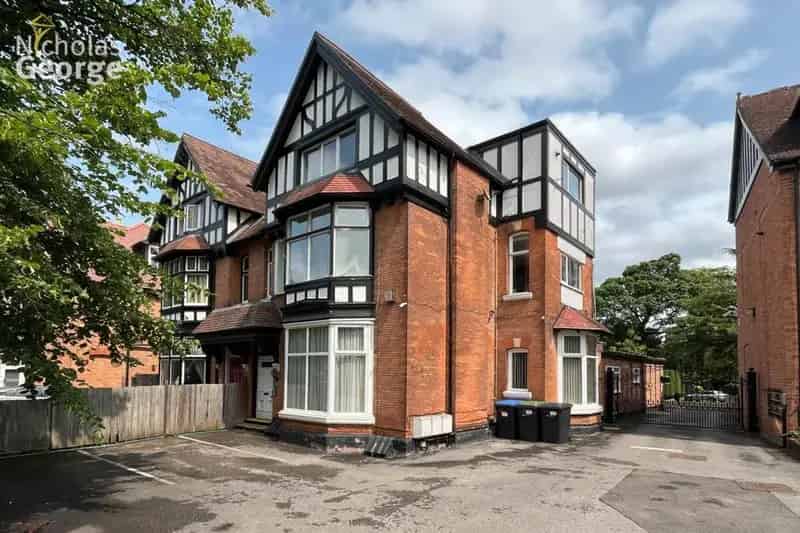 2 Bedroom Flat to Rent