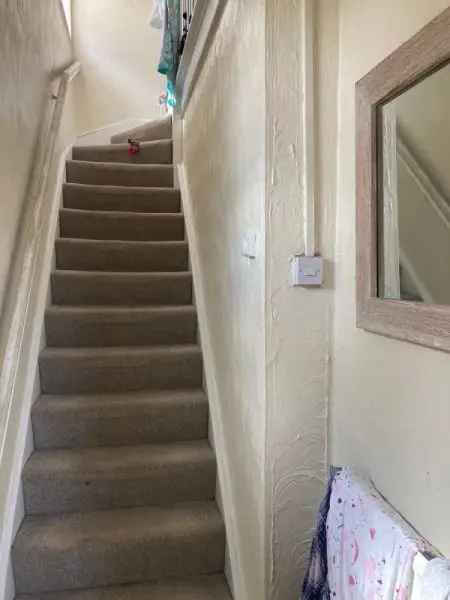 House For Rent in Sheffield, England