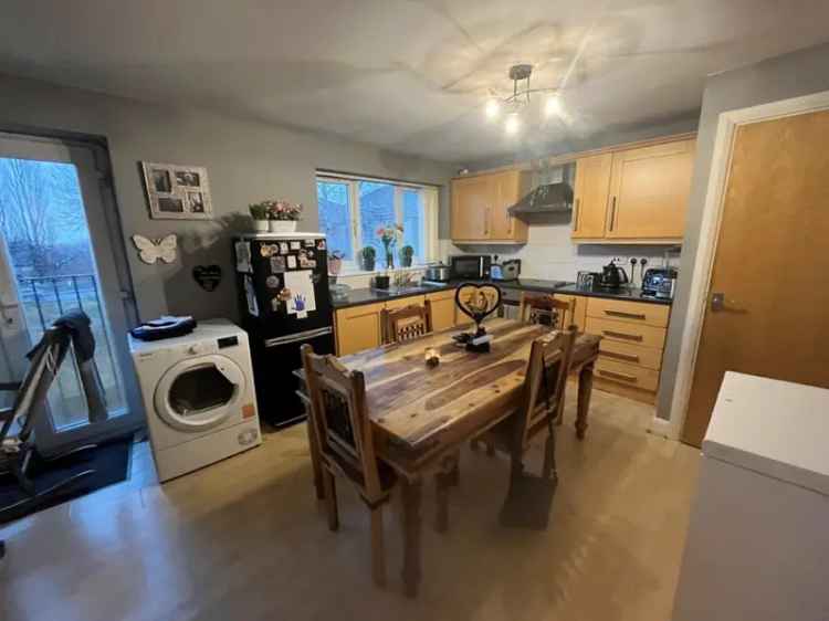 2 Bed Flat BTL Investment Opportunity 6.23% Yield