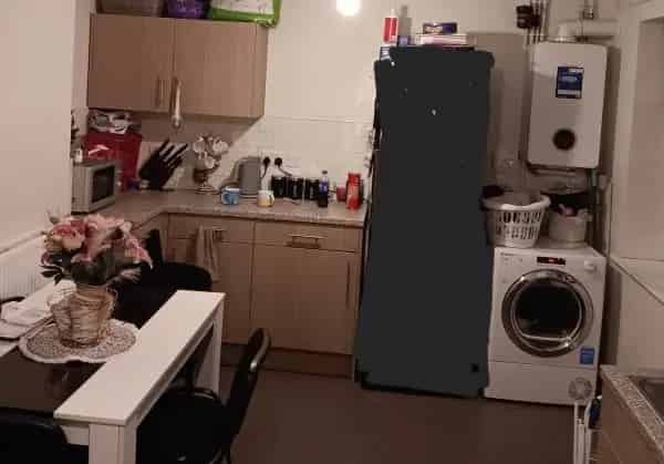 2 Bedroom House Near Hospital and Schools