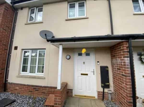 2 Bedroom House Loves Farm St Neots