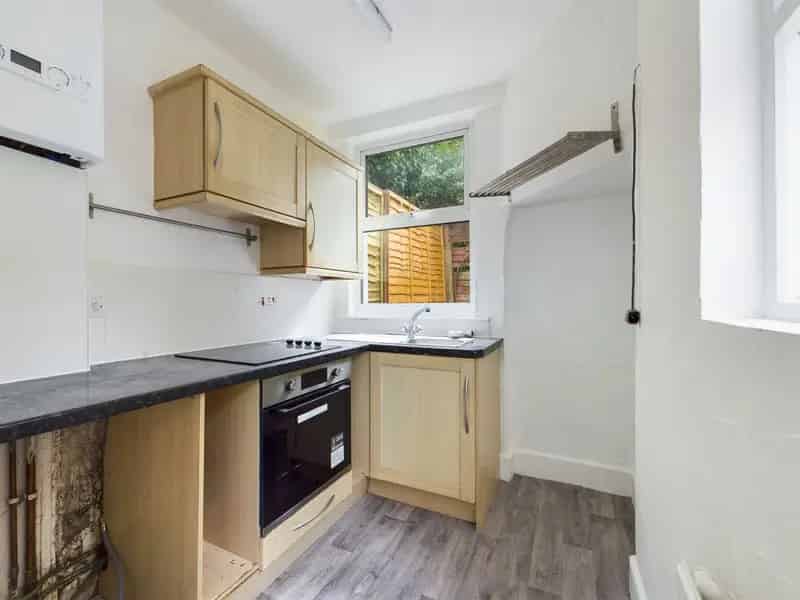 1 Bedroom Flat House to Rent